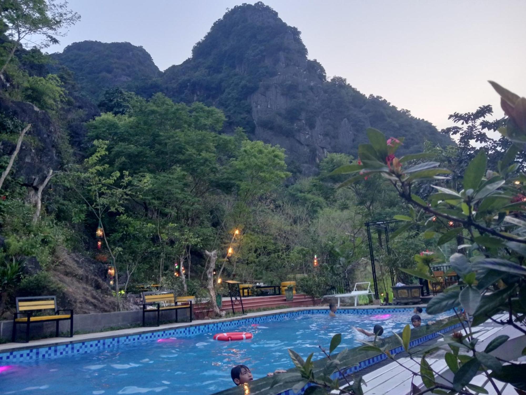 Song Toan Hotel Phong Nha Exterior photo