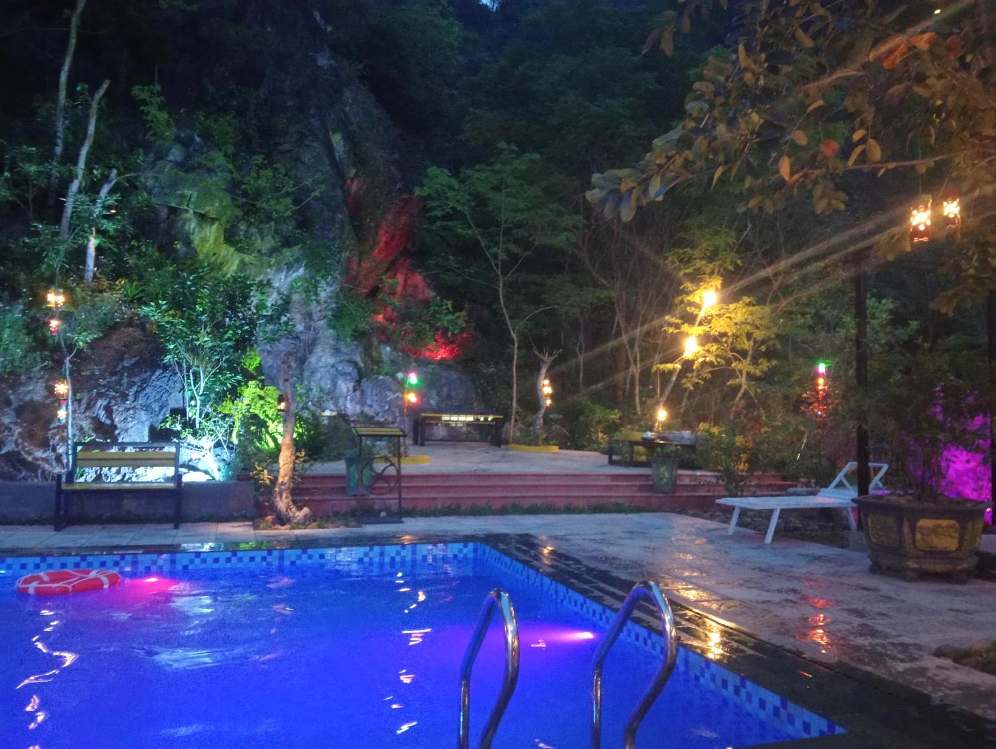 Song Toan Hotel Phong Nha Exterior photo